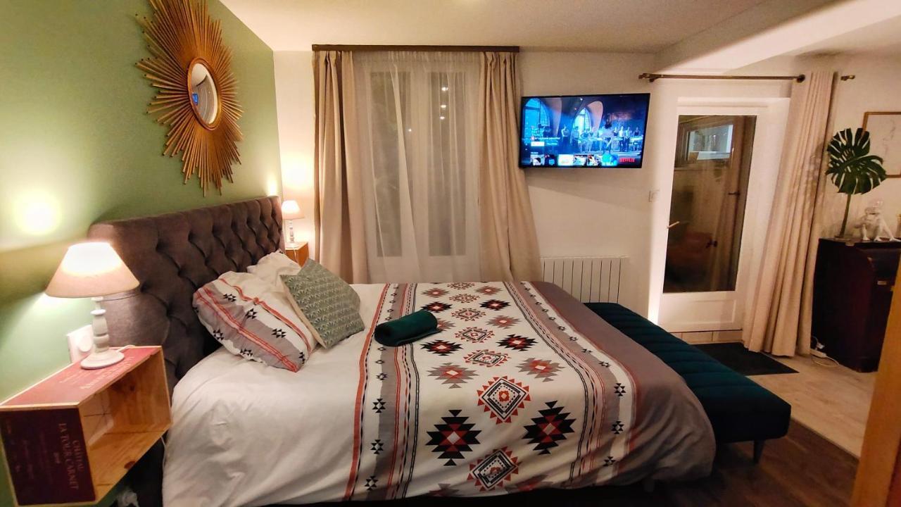 Votre Escale Jungle Sauna & Spa Ниор Екстериор снимка
